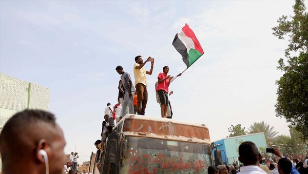 Sudan'da gösteriler - Sputnik Türkiye