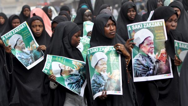 Şii Nijerya İslami Hareketi (IMN) lideri İbrahim Zakzaki için Kano şehrinde düzenlenen protesto - Sputnik Türkiye