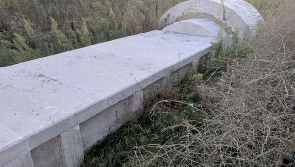 2 bin 300 yıllık mezarın üstüne beton döktüler: 'Türkiye'de tarihe verilen değer bu' - Sputnik Türkiye