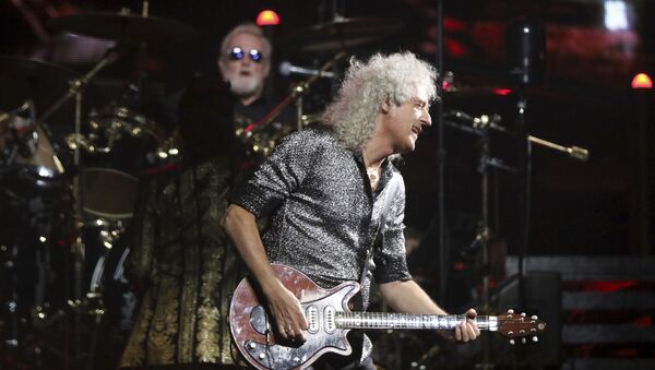 Queen grubu-Roger Taylor ve Brian May  - Sputnik Türkiye