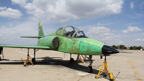 İran ‘yerli üretim’ askeri eğitim uçağını tanıttı - Sputnik Türkiye