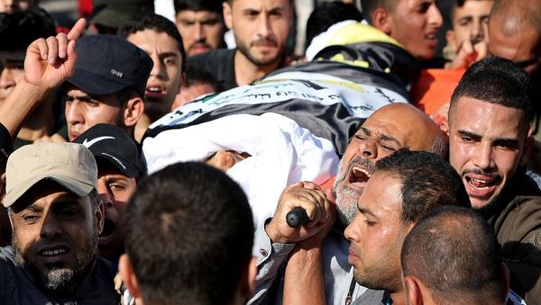 'İslami Cihad'ın askeri kanadı 'Kudüs Seriyyeleri'nin önde gelen komutanlarından ve İsrail'in saldırısında öldürülen Beha Ebu'l Ata'nın cenazesi  - Sputnik Türkiye