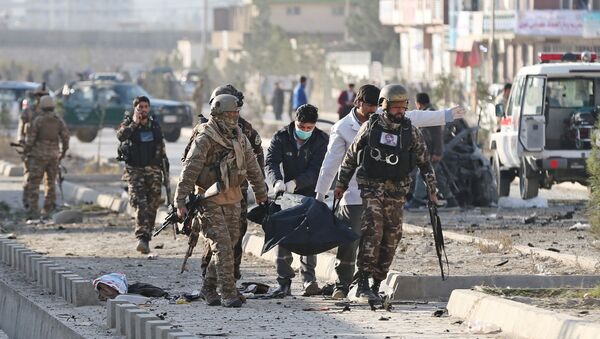 Afganistan'ın başkenti Kabil'de bomba yüklü araçla düzenlenen saldırıda 12 kişi hayatını kaybetti. - Sputnik Türkiye