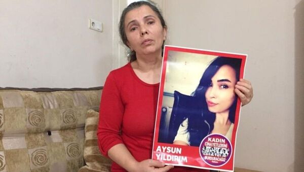 2018'de Sefaköy'de çalıştığı iş yerinin penceresinden düşerek ölen 26 yaşındaki Aysun Yıldırım - Sputnik Türkiye
