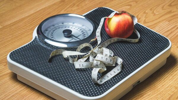Kilo – kilo verme  - şişmanlık – diyet – tartı - - Sputnik Türkiye