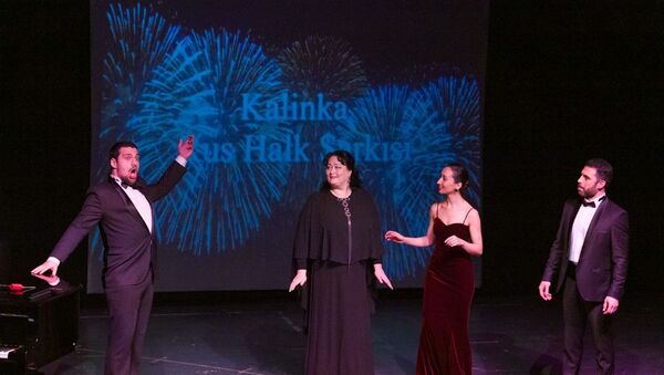 Samsun Devlet Opera ve Balesi (SAMDOB), 2019 yılının son tematik konseri olan ''Rus bestecileri akşamı''nı sanatseverlerin beğenisine sundu. - Sputnik Türkiye
