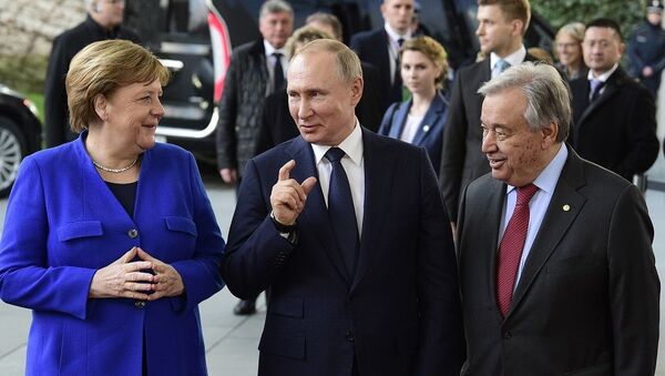 Putin, Merkel ve BM Genel Sekreteri Guterres Berlin’de Rusça sohbet etti - Sputnik Türkiye