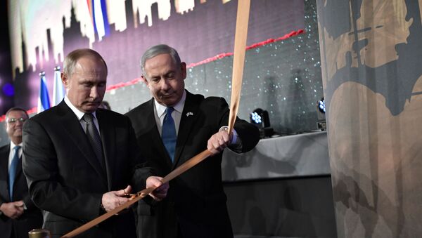 usya Devlet Başkanı Vladimir Putin, İsrail Başbakanı Benyamin Netanyahu - Sputnik Türkiye