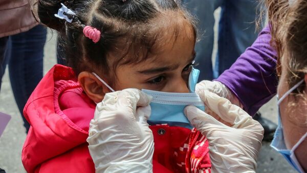 Mülteci - çocuk - koronavirüs - maske - Yunanistan - Sputnik Türkiye